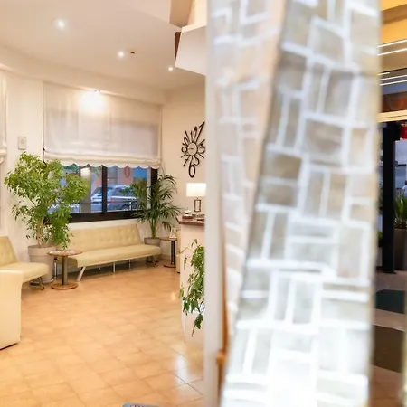 Stoccarda فندق 3*