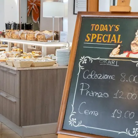 Stoccarda 3* كاوْرلي