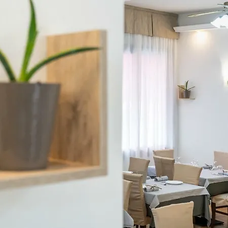 Stoccarda فندق 3*